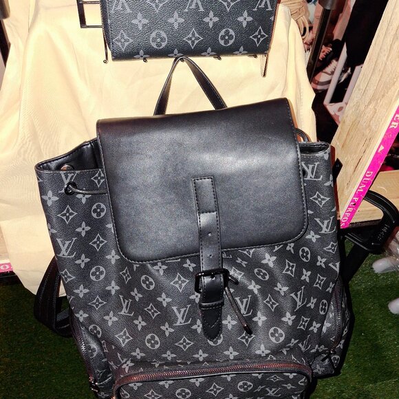 Louis Vuitton Trio Backpack Monogram Eclipse Canvas Black - Picture 1 of 5